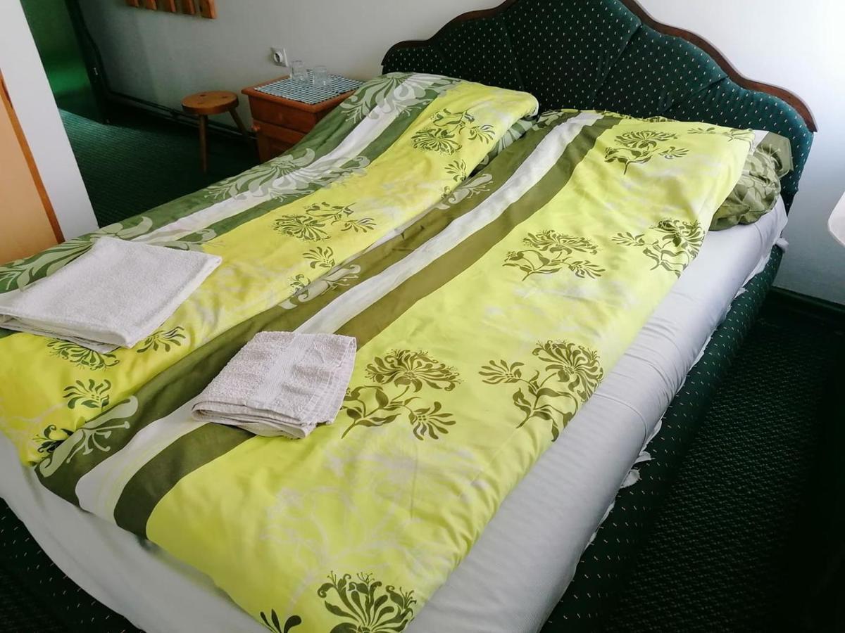 מלון Palić Fogado מראה חיצוני תמונה